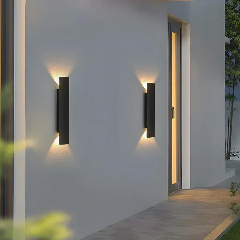Éclairage mural extérieur en aluminium