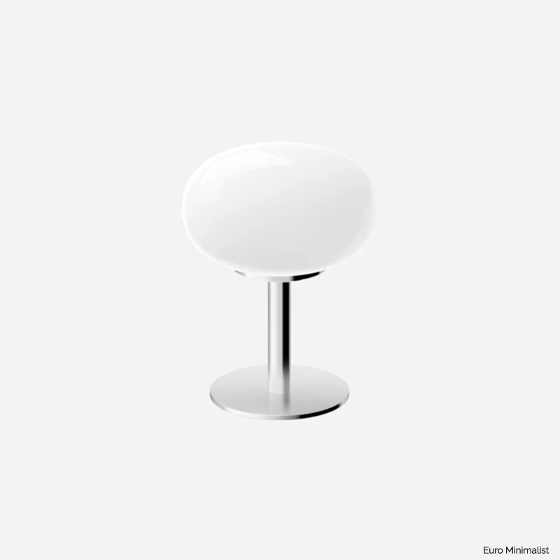 TABLE-LAMP-TABLE