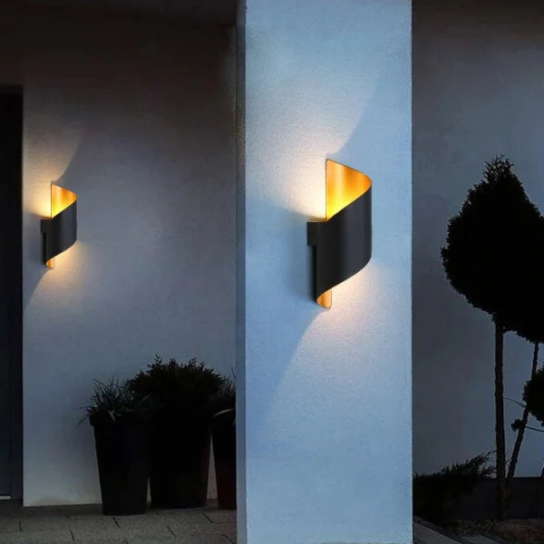 WALL-LIGHTING-SPIRAL-GARDEN-BLACK